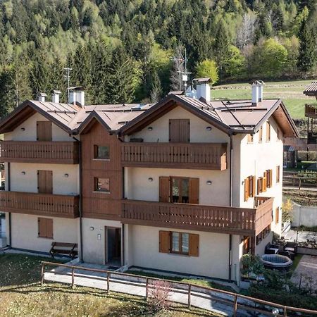 Nature La Casa Della Montagna Leilighet Cavedago Eksteriør bilde